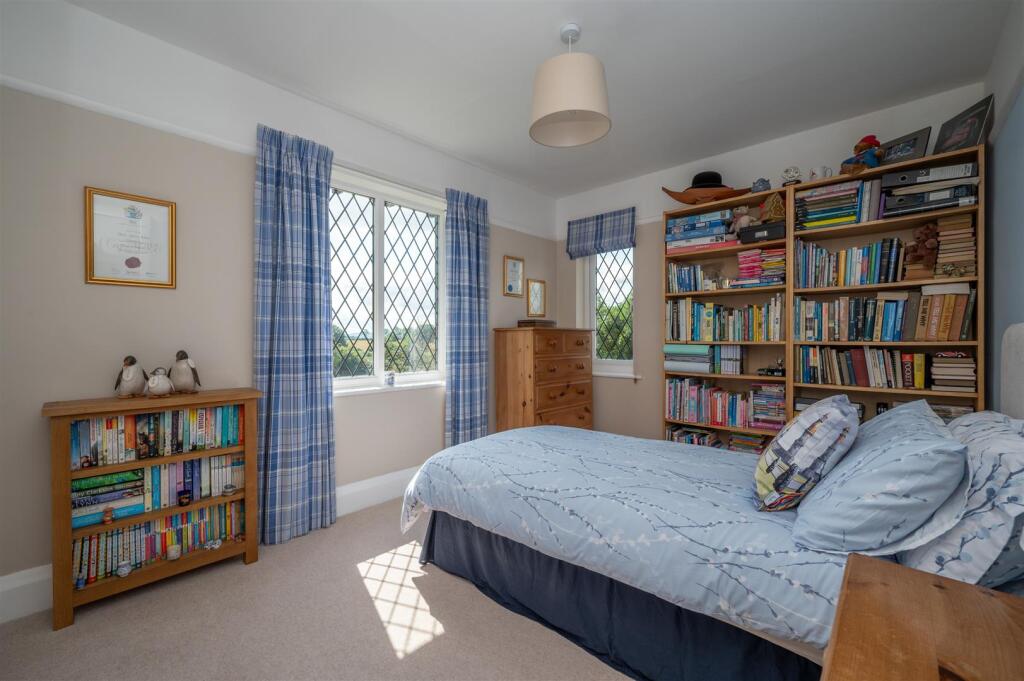 Additional property image - Stratford Road, Cranhill