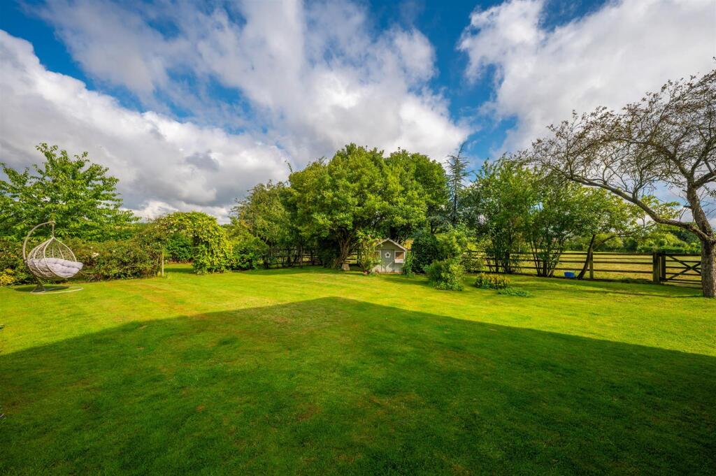 Additional property image - Stratford Road, Cranhill