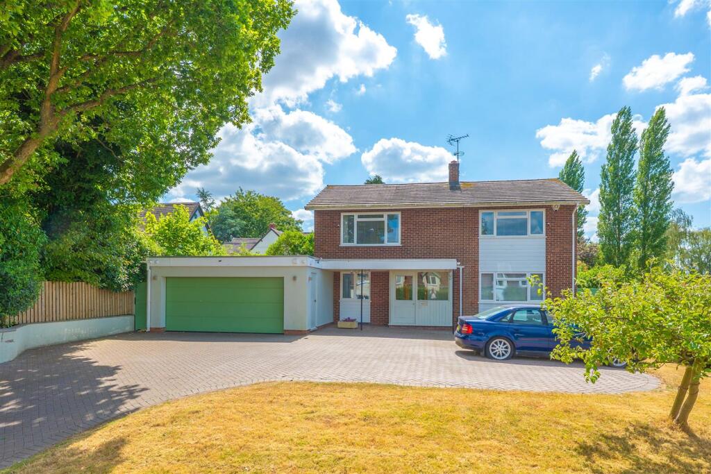 Main image of property: Station Road, Claverdon, Warwick
