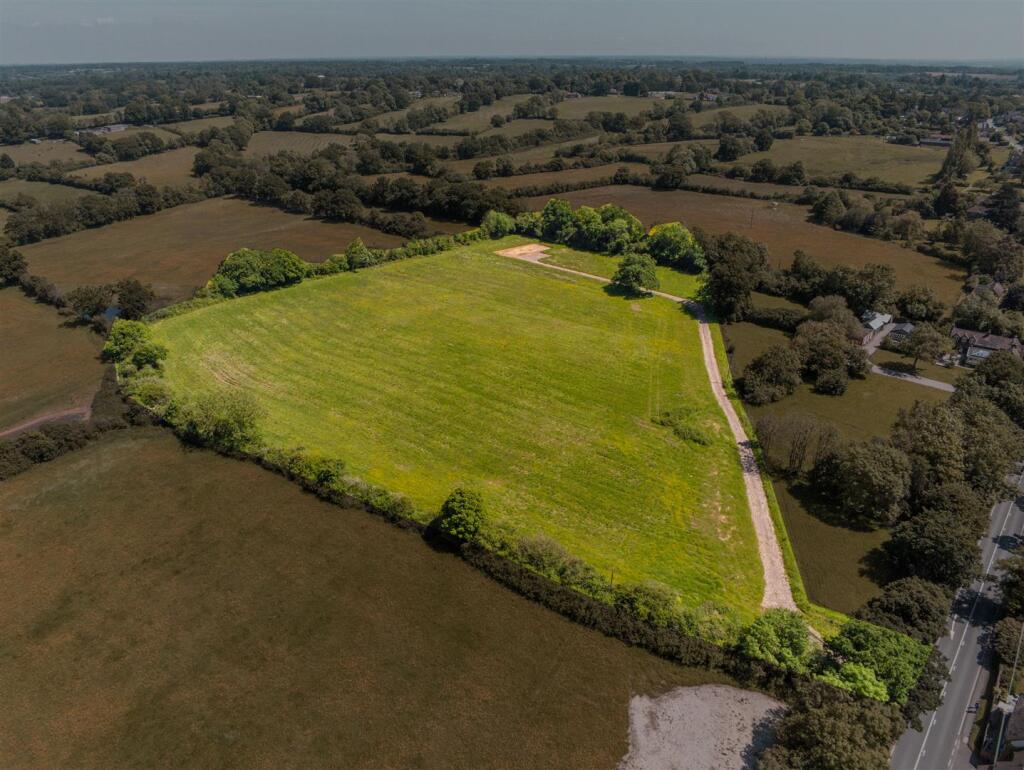Main image of property: Glenhurst Farm, Claverdon