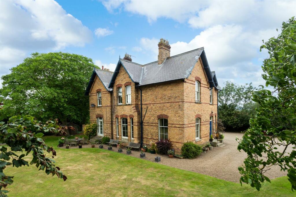 7 bedroom house for sale in The Old Vicarage, Staxton, Scarborough, YO12