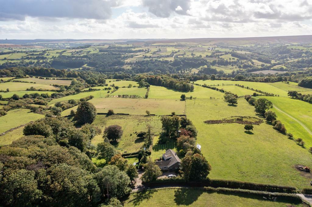 5 bedroom house for sale in Cedar Lodge, Egton, Whitby, YO21