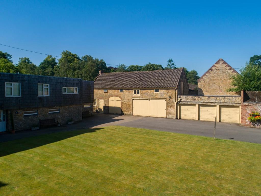 8 bedroom house for sale in The Old Vicarage, Vicarage Lane, Scawby