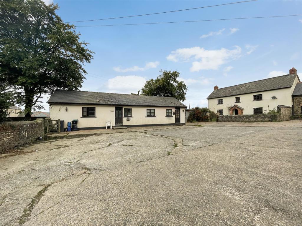 7 bedroom semidetached house for sale in Barnstaple, EX31