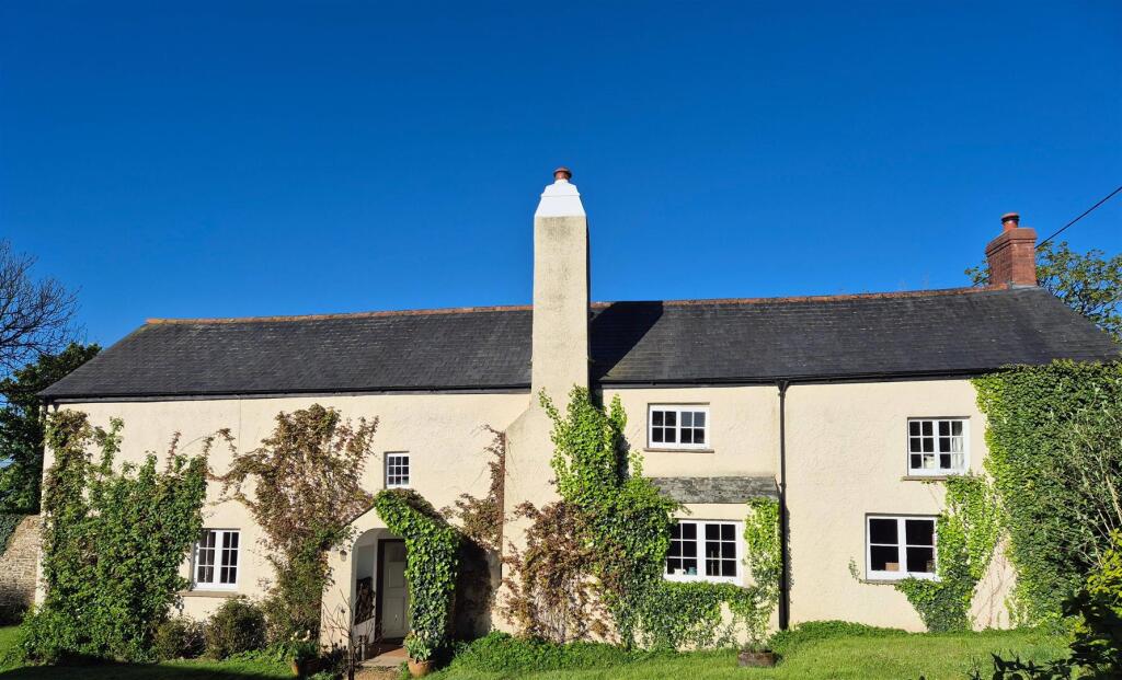Main image of property: East Putford, Holsworthy