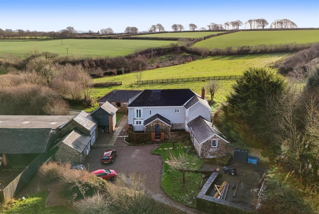 Main image of property: Langtree, Torrington