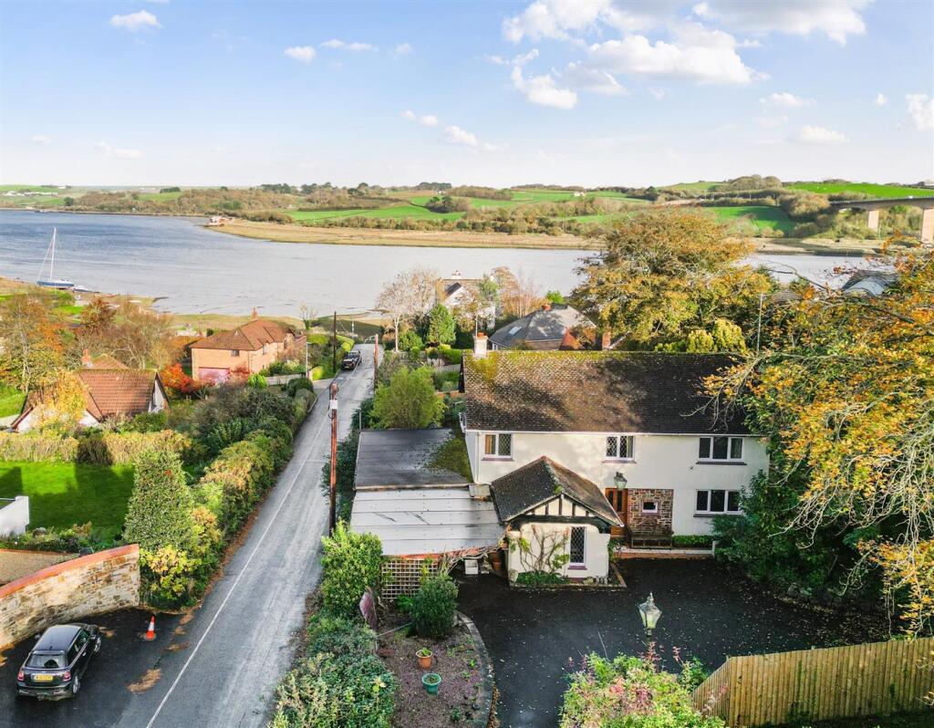 Main image of property: Limers Lane, Northam