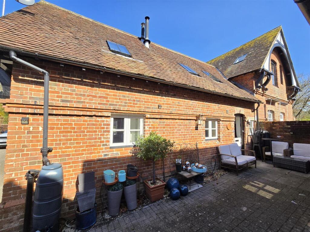 Main image of property: The Old Coach House, Iwerne Minster, Blandford Forum