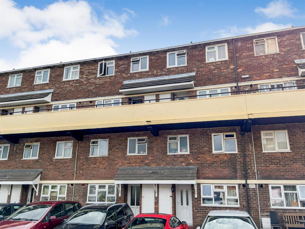 3 bedroom flat