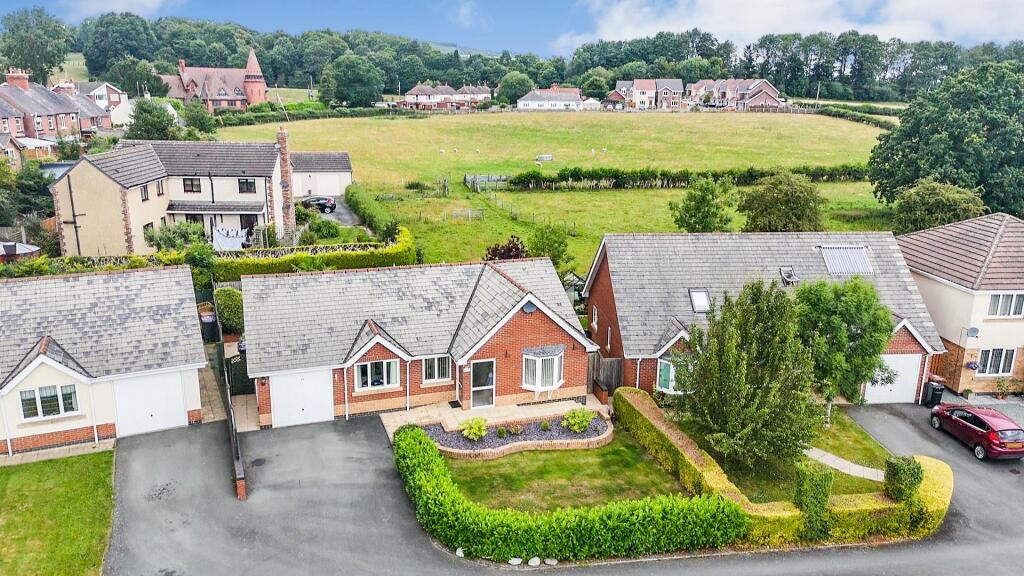 Main image of property: Longcroft, Weston Rhyn