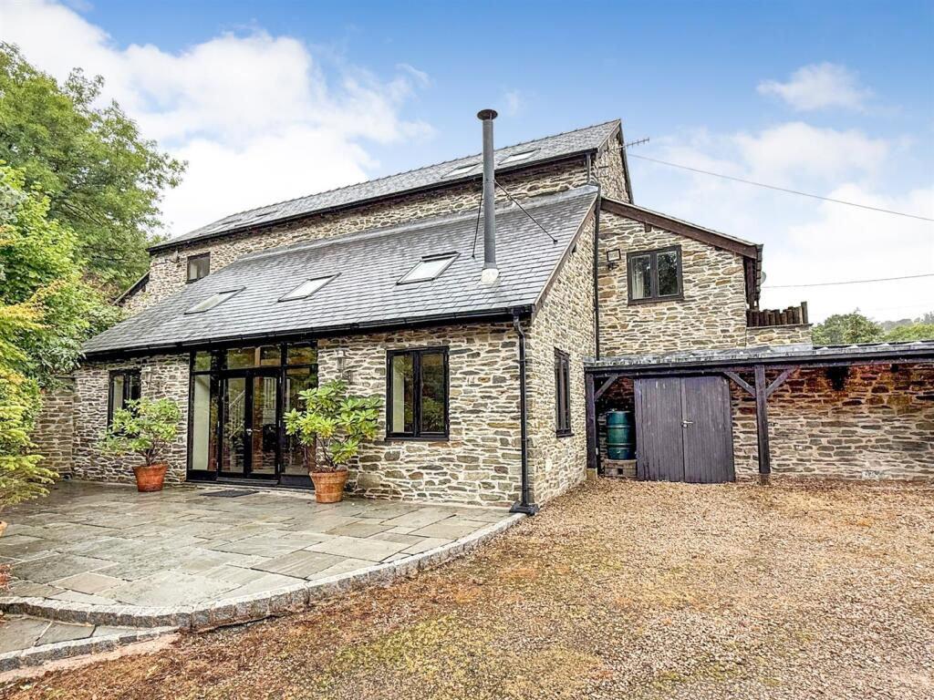 Main image of property: Glyn Ceiriog, Llangollen