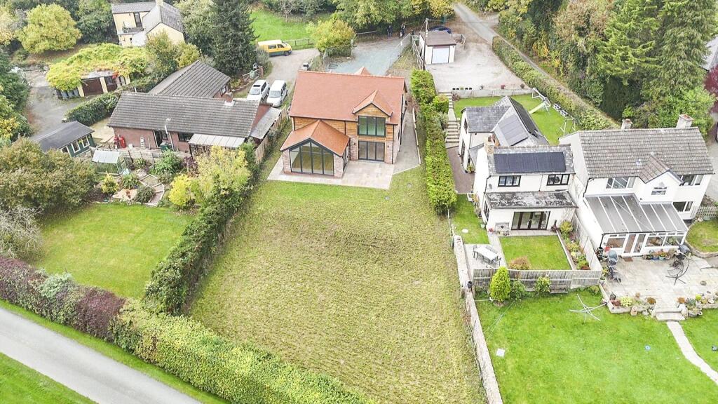 Main image of property: Pant