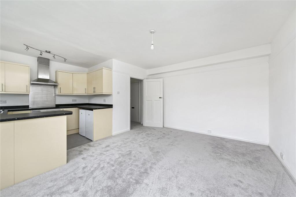 2 bedroom apartment for sale in Thames Eyot, Cross Deep, Twickenham, TW1