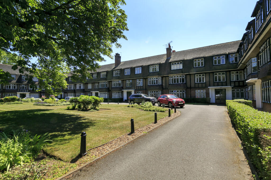 Studio apartment for sale in Cambridge Park Court, Cambridge Park, East