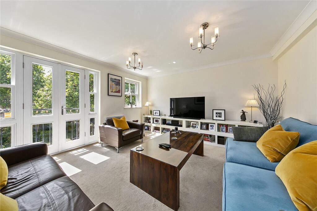 Main image of property: Cambridge Park, East Twickenham, TW1