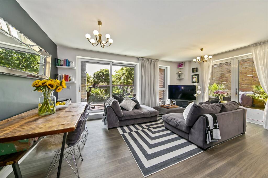 Main image of property: Lion Court, Lion Wharf Road, Old Isleworth, TW7