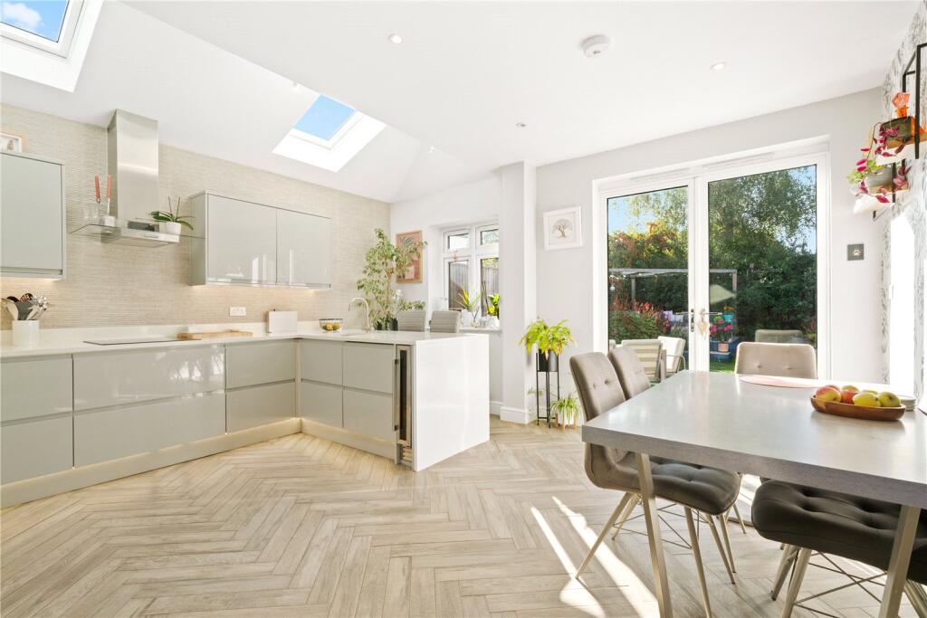 Main image of property: Lime Grove, Twickenham, TW1