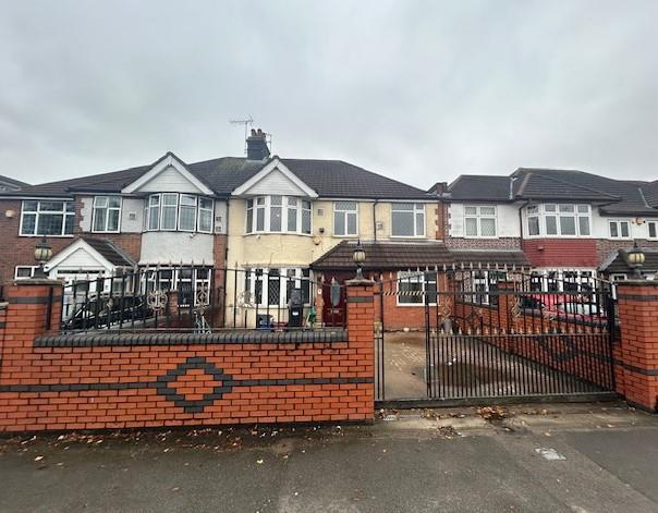 Main image of property: Bath Road, Hounslow, TW5