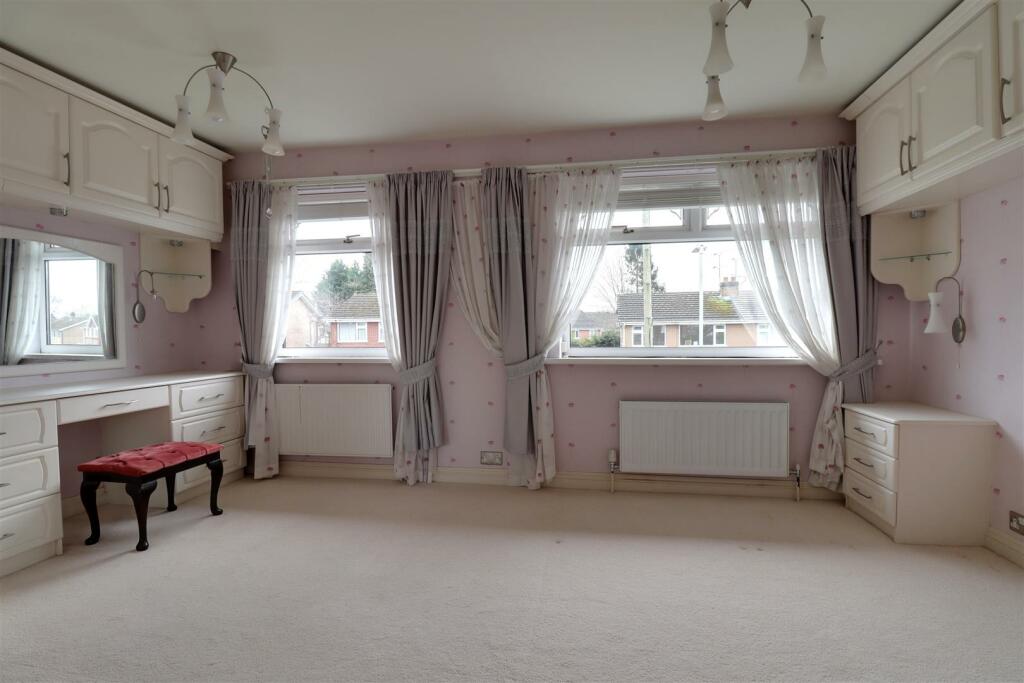 Additional property image - Lear Drive, Wistaston, Crewe