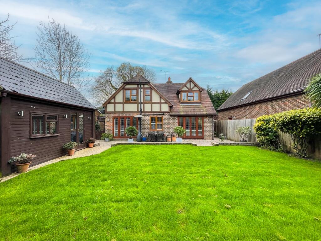 Additional property image - Forge Lane, Shorne, DA12