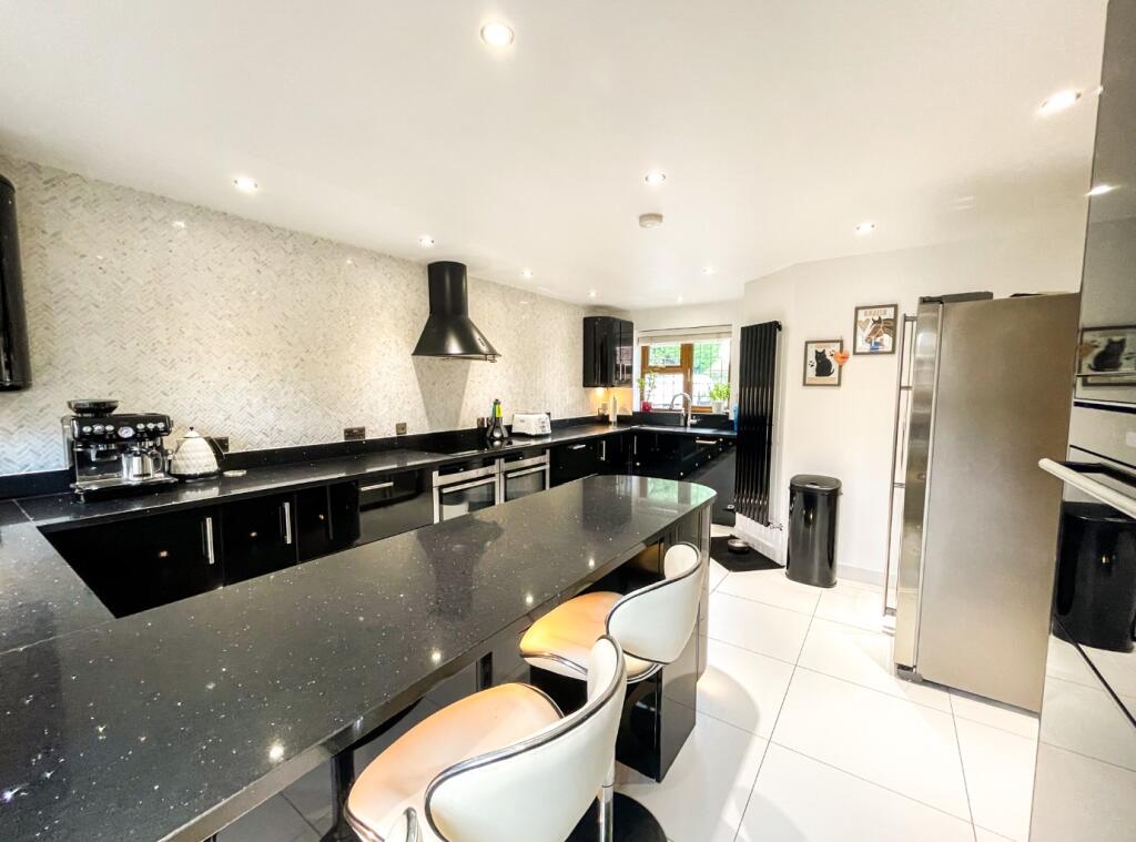 Additional property image - Forge Lane, Shorne, DA12