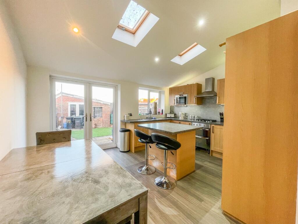 Additional property image - Whinfell Way, Gravesend, DA12