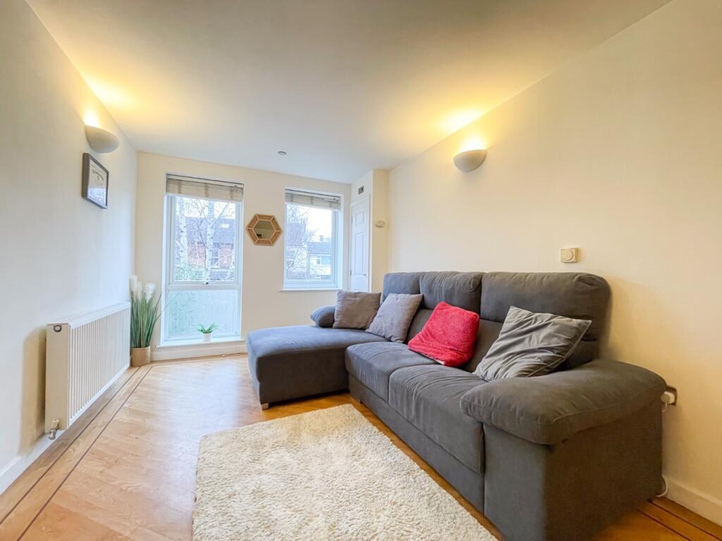 Additional property image - Basi House, Wrotham Road, Gravesend, Kent, DA11