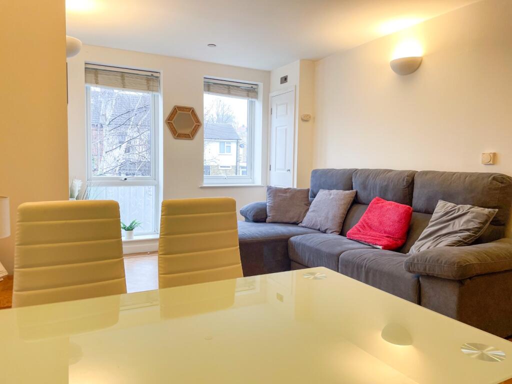 Additional property image - Basi House, Wrotham Road, Gravesend, Kent, DA11