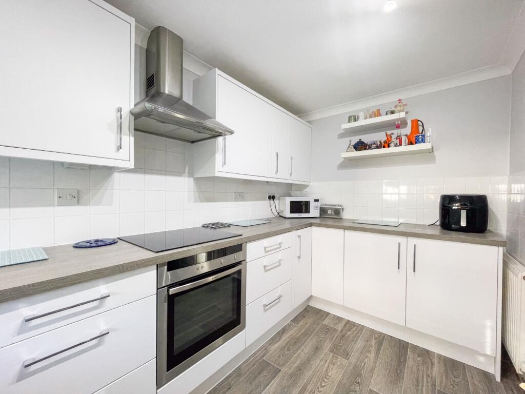 Additional property image - Glen View, Gravesend, Kent, DA12