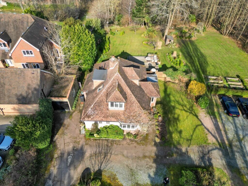 Additional property image - Pear Tree Lane, Shorne, Gravesend, Kent, DA12