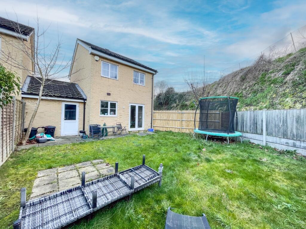 Additional property image - Mermaid Close, Gravesend, Kent, DA11