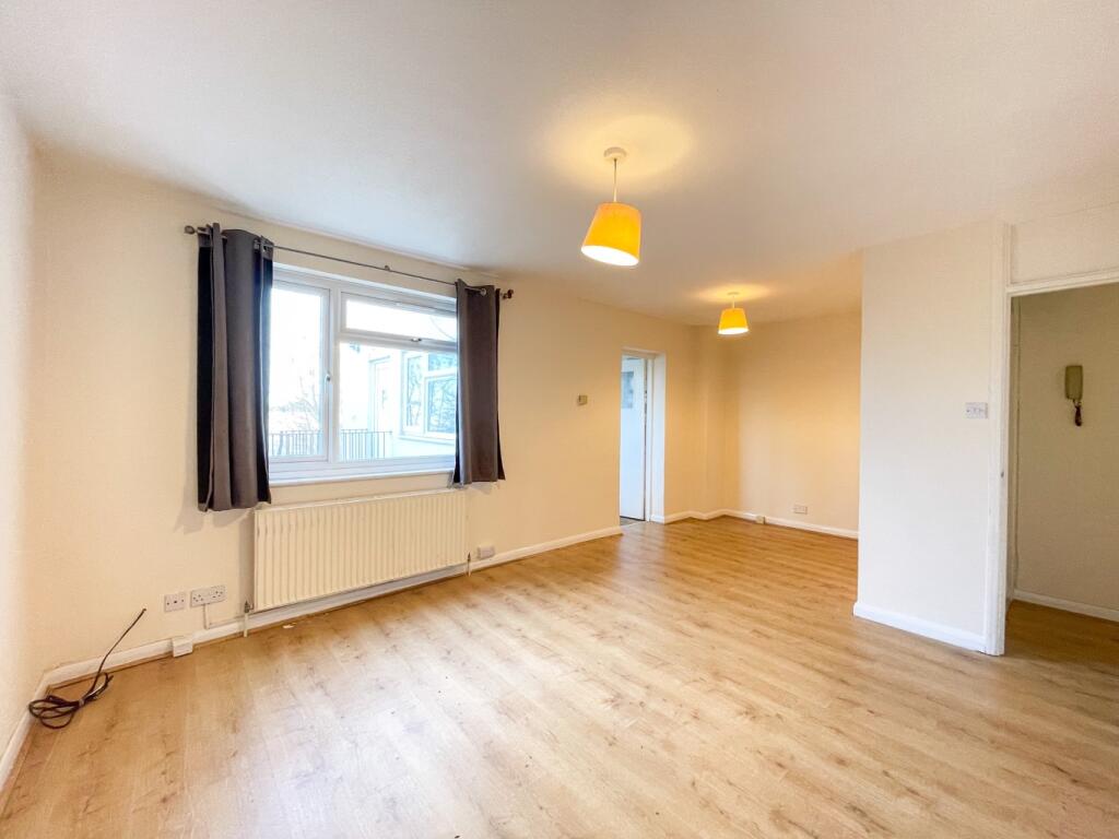 Main image of property: Pier Road, Northfleet, Gravesend, Kent, DA11