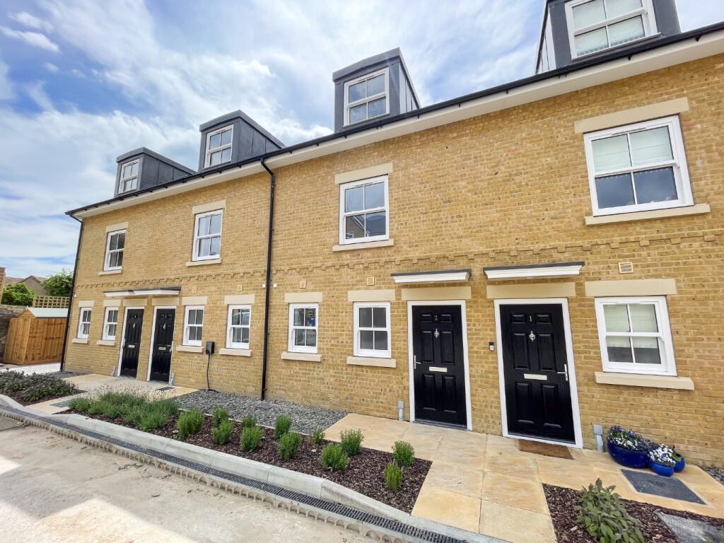 Main image of property: Milton Mount Terrace, Old Road East, Gravesend, Kent, DA12