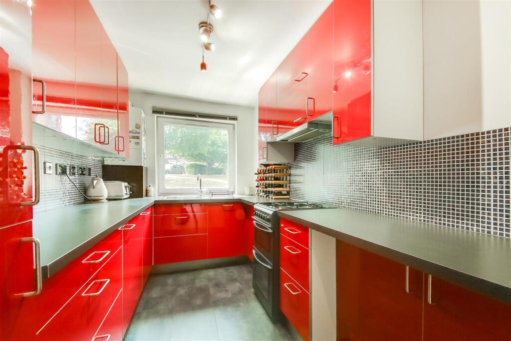 Main image of property: Scrubbitts Square, Radlett