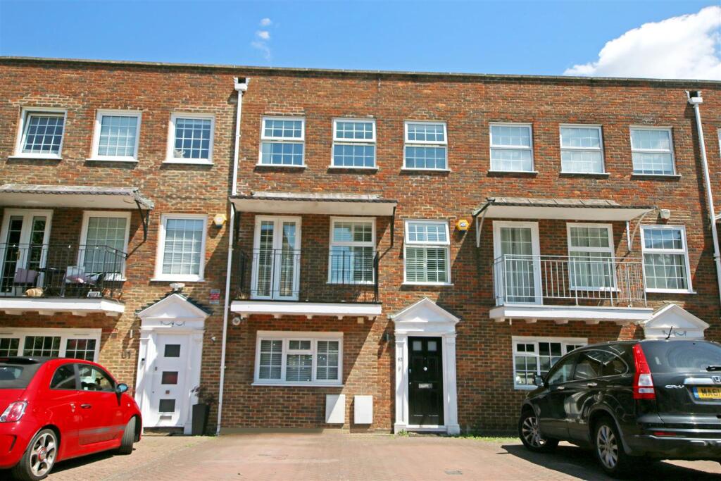 Main image of property: Cavendish Crescent, Elstree, Borehamwood
