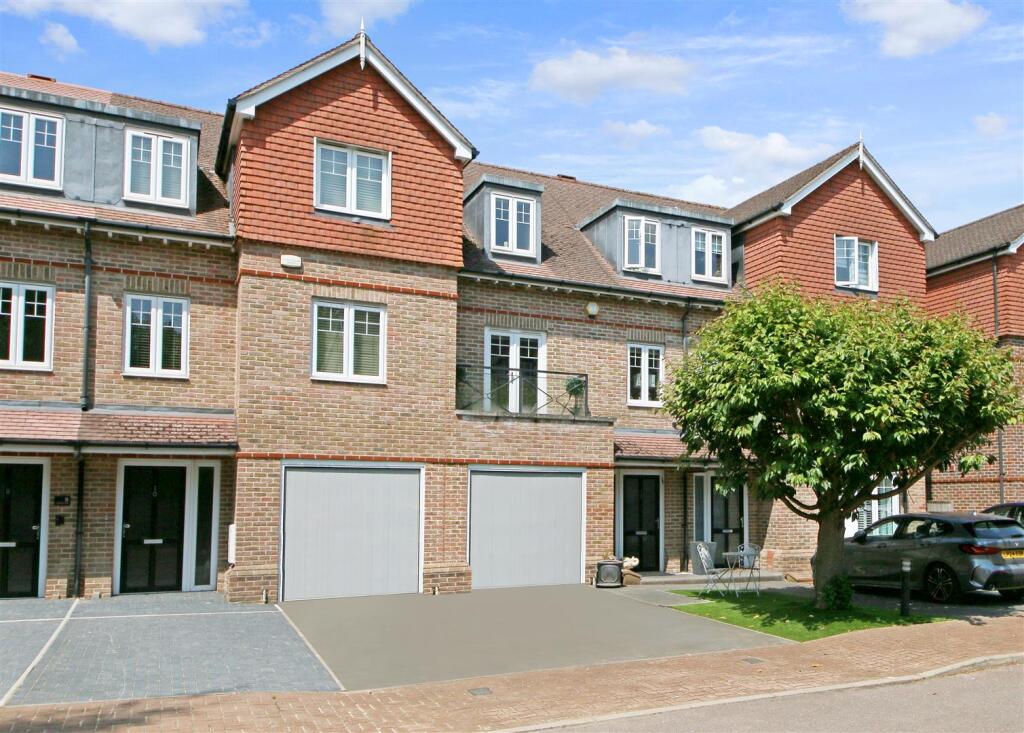 Main image of property: Highbridge Close, Radlett