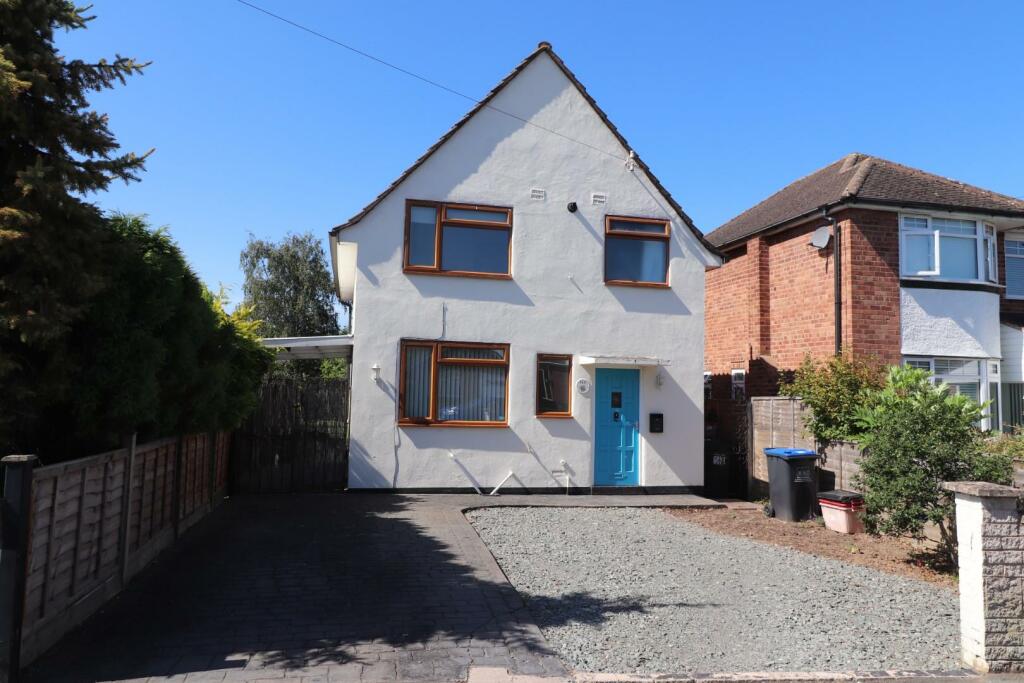 3 bedroom detached house for sale in Landor Road, Whitnash, Leamington