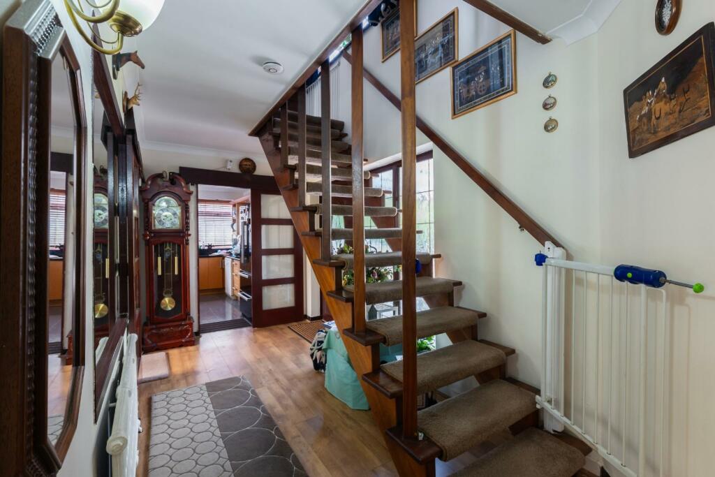 Additional property image - Lillington Road, Leamington Spa