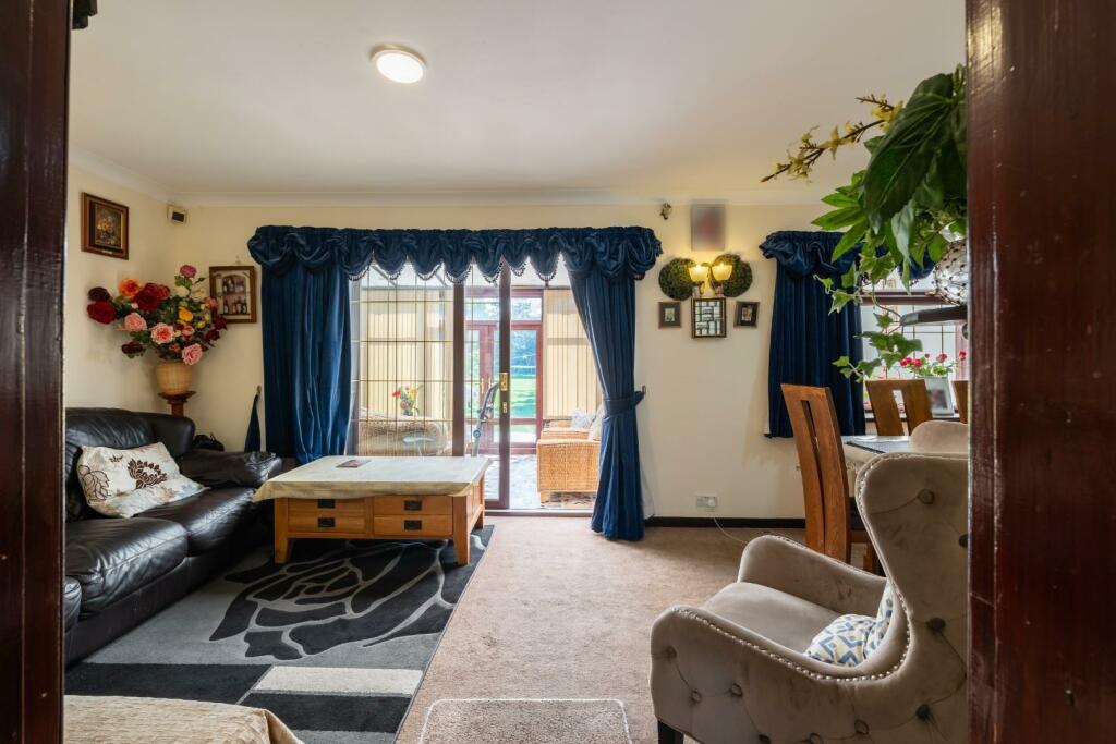 Additional property image - Lillington Road, Leamington Spa