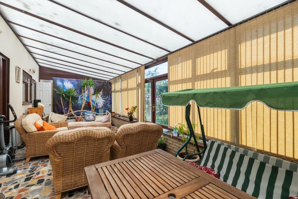 Additional property image - Lillington Road, Leamington Spa