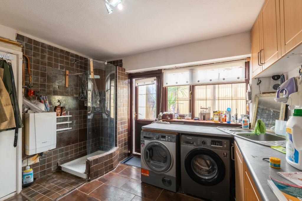 Additional property image - Lillington Road, Leamington Spa