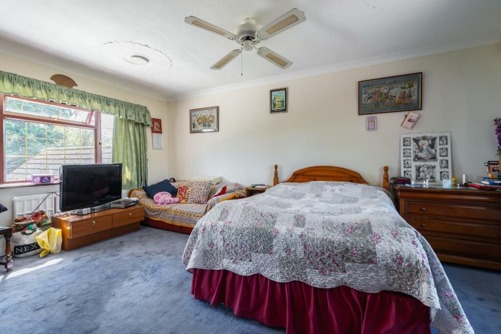 Additional property image - Lillington Road, Leamington Spa