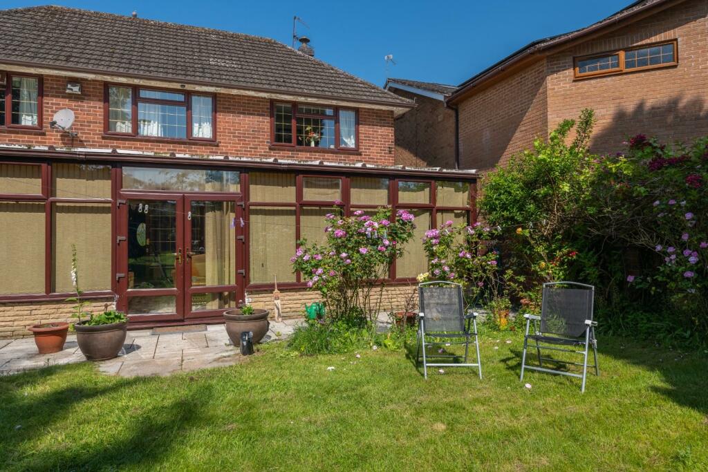 Additional property image - Lillington Road, Leamington Spa