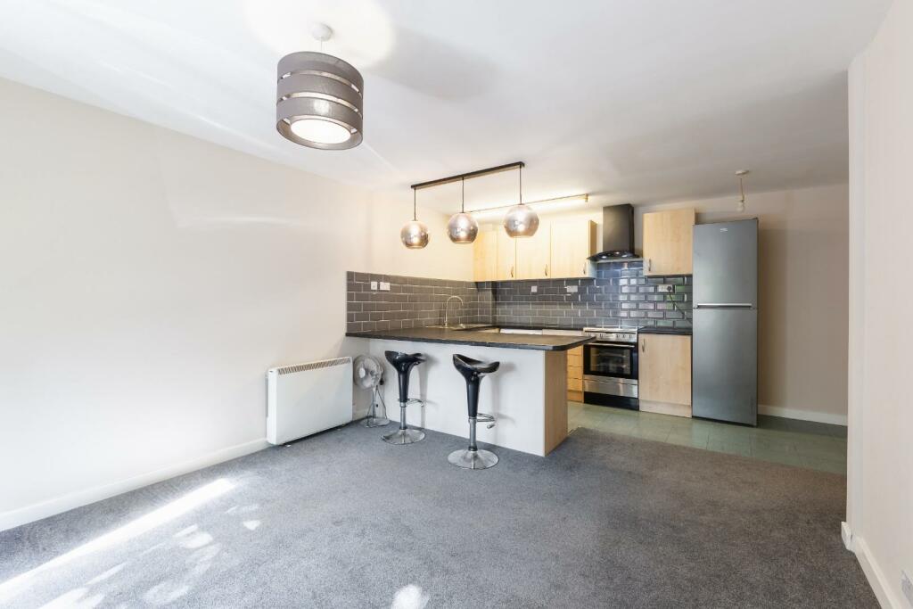 Additional property image - Forfield Place, Royal Leamington Spa