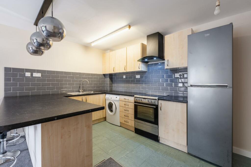 Additional property image - Forfield Place, Royal Leamington Spa