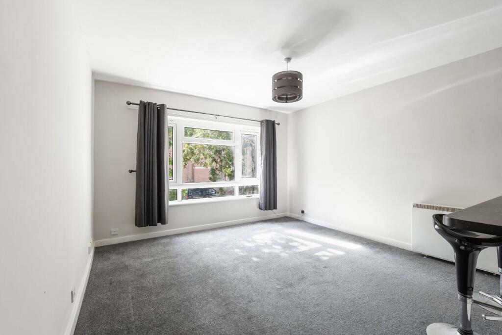 Additional property image - Forfield Place, Royal Leamington Spa