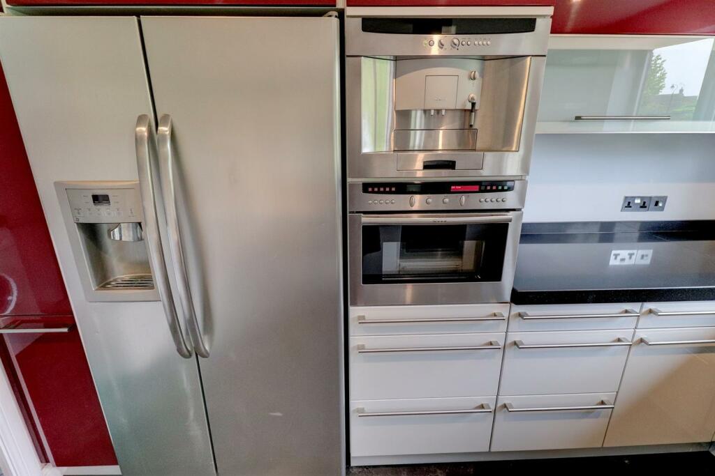 Additional property image - Alderman Way, Weston Under Wetherley, Leamington Spa