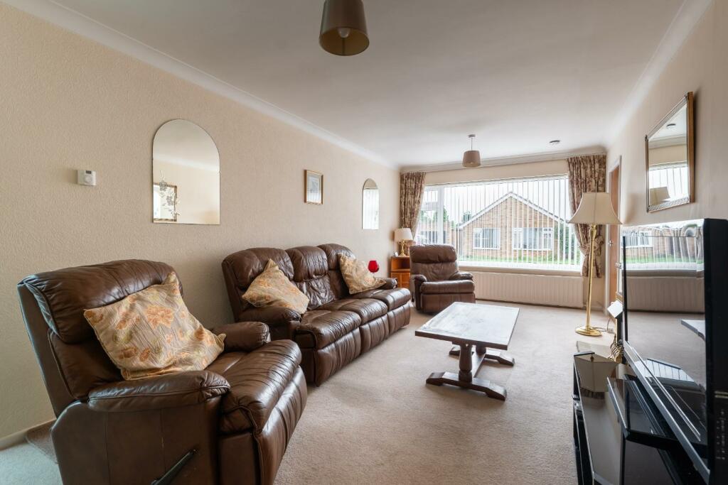 Additional property image - Sutcliffe Drive, Harbury, Leamington Spa