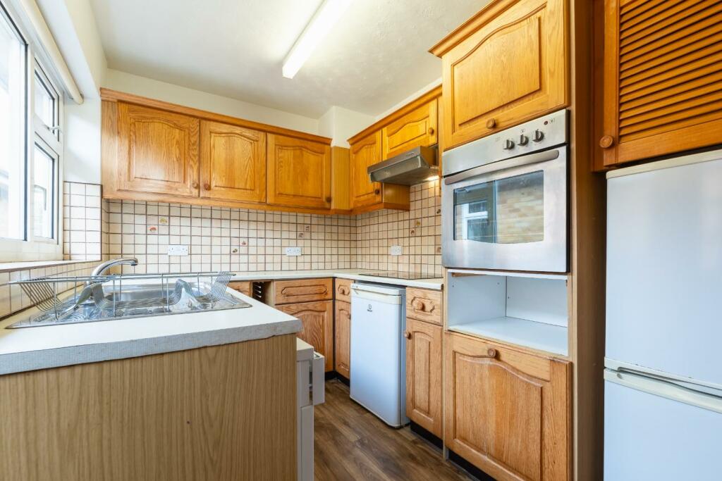Additional property image - Sutcliffe Drive, Harbury, Leamington Spa