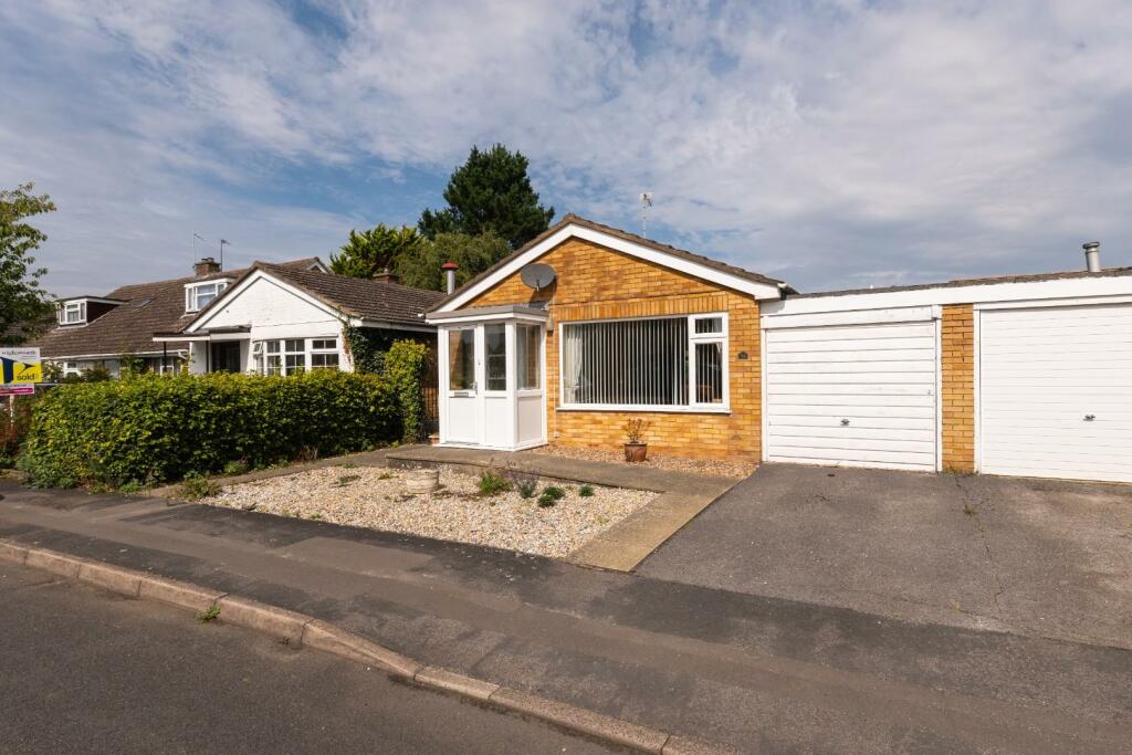 Additional property image - Sutcliffe Drive, Harbury, Leamington Spa